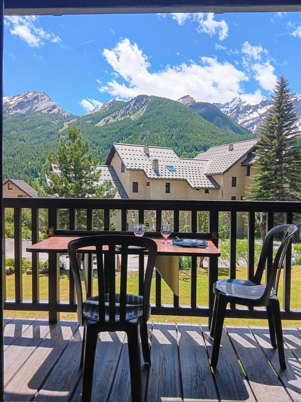 Cosy With Balcony Appartement *