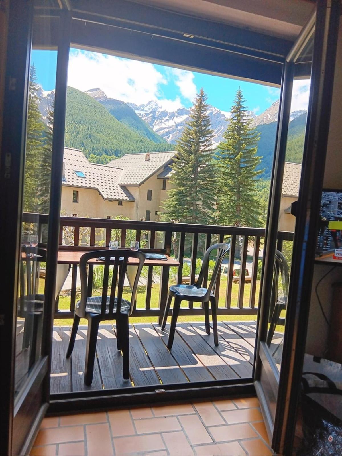 Appartement Cosy With Balcony