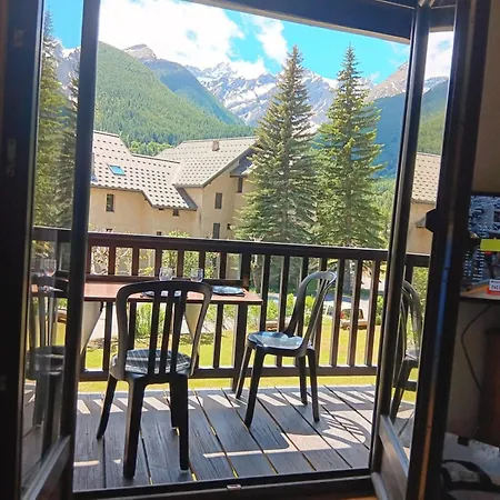 Cosy Apartment With Balcony Le Monêtier-les-Bains Exterior photo